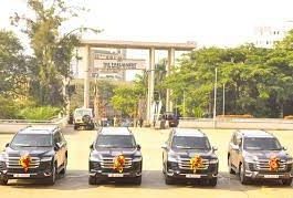 THAT’S DOUBLE DEALING: MPs Shoot Down Proposal To Buy New Cars For Former Leaders Including Ssekandi